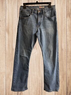 Wrangler relaxed fit bootcut jeans. Men’s size 30x30